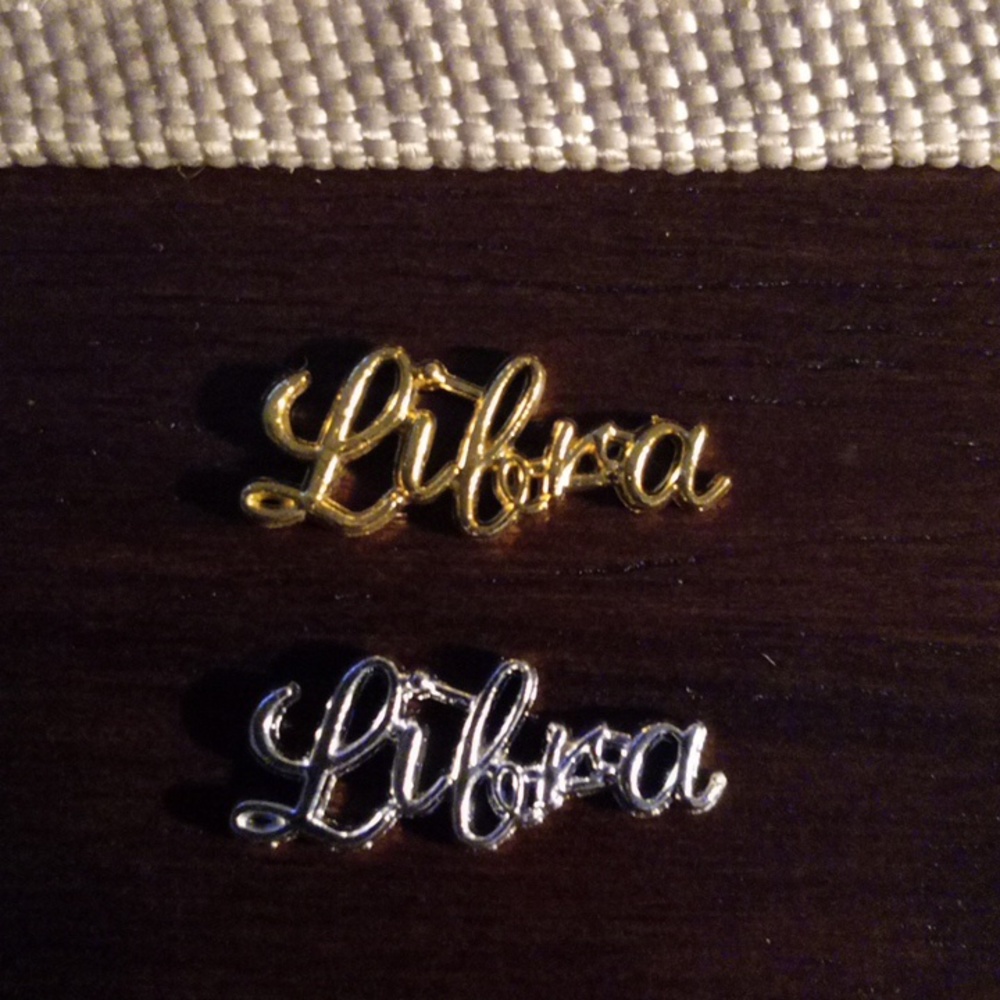 NEW LIBRA ZODIAC GOLD  &  SILVER TONE 3D METAL NAIL CHARMS (2PCS)